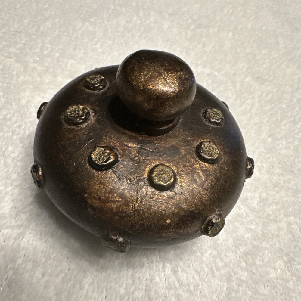 Antique Bronze Paperweight Knob Decor